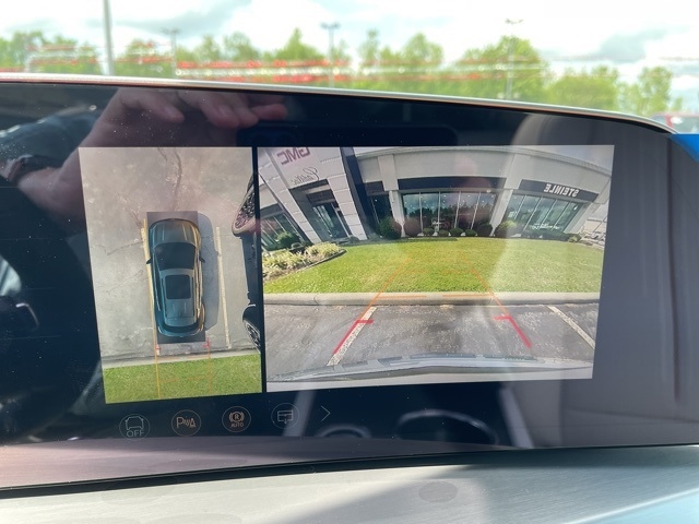 2026 Cadillac VISTIQ Luxury:26003