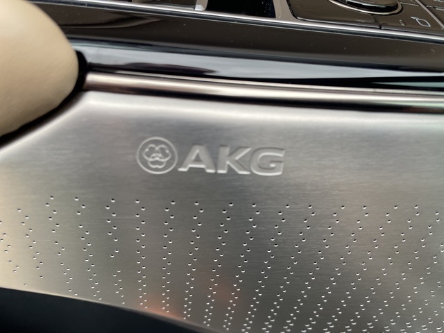 2024 Cadillac LYRIQ Luxury 3:FP6635