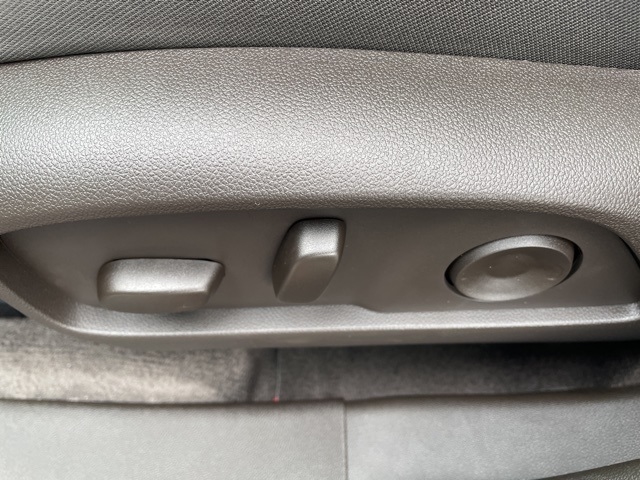 2026 GMC Terrain Denali:26030