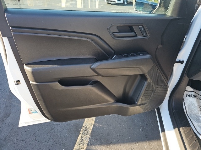 2023 Chevrolet Colorado Work Truck:FP8142