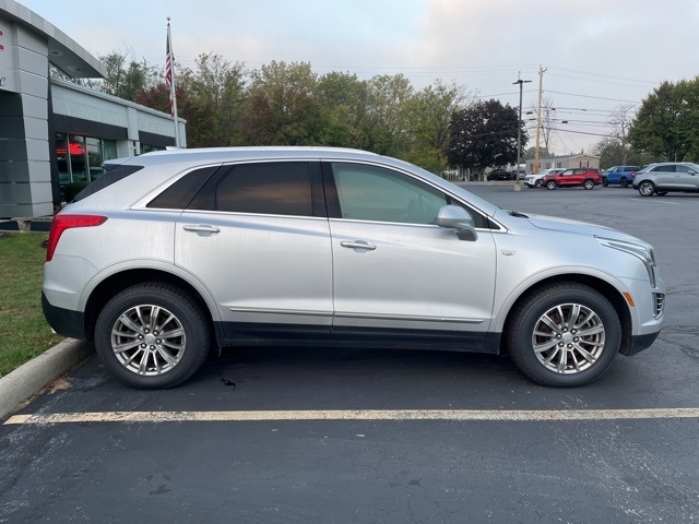 2017 Cadillac XT5 Luxury:25087A