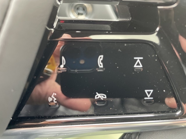 2024 Cadillac LYRIQ Luxury 3:FP6635