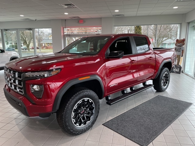 2026 GMC Canyon AT4  26018