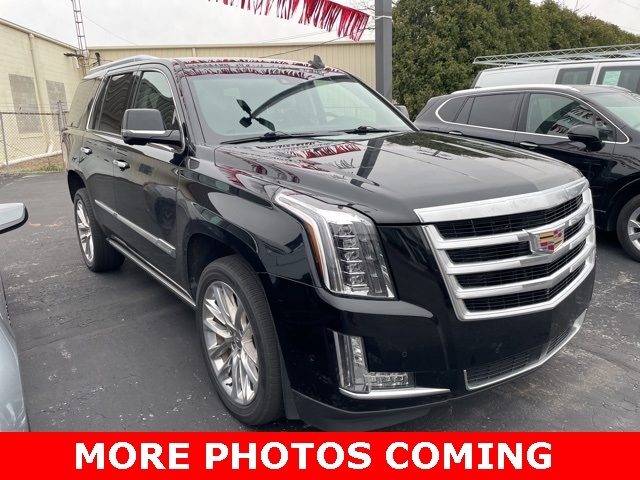 2018 Cadillac Escalade Premium Luxury – 26024B