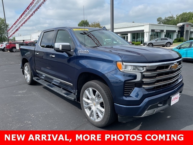 2022 Chevrolet Silverado 1500 High Country  FP38771