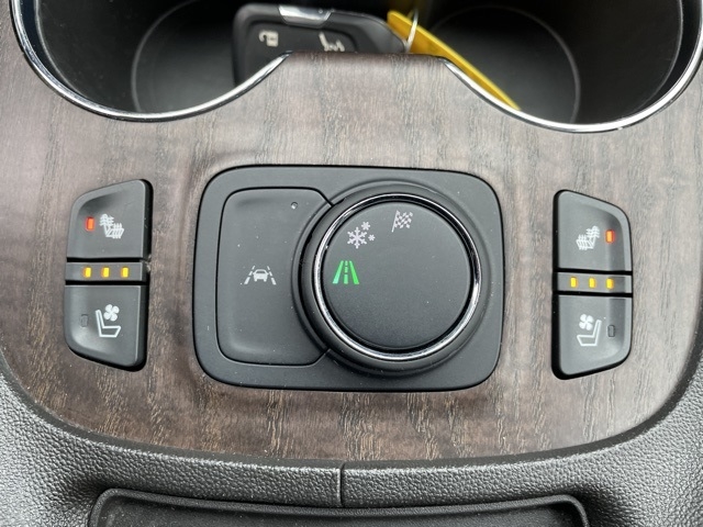 2023 GMC Acadia Denali:FP4403