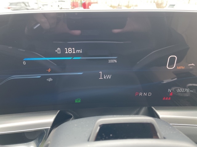 2024 Cadillac LYRIQ Luxury 3:FP6635