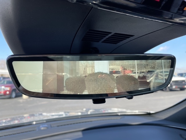 2025 Cadillac LYRIQ Luxury:25051