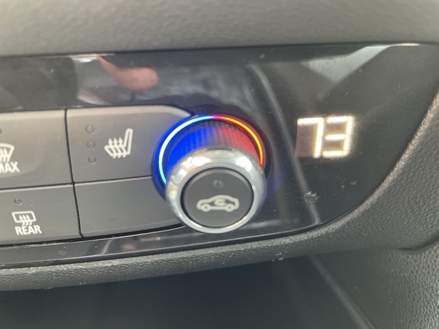 2021 Buick Enclave Essence:FP00061