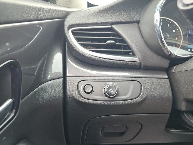 2022 Buick Encore Preferred:FP9819