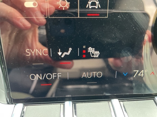 2026 GMC Acadia Elevation:26028