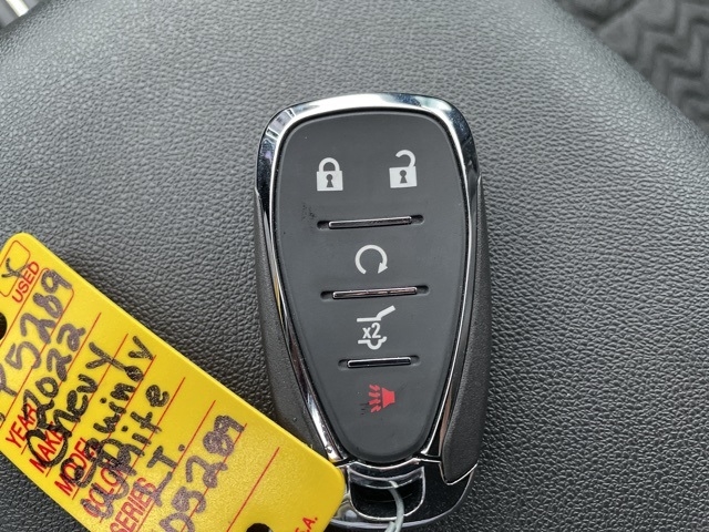 Photo of 2022 Chevrolet Equinox LT in Fremont, OH - 22,  2022 Chevrolet Equinox LT:FP5289