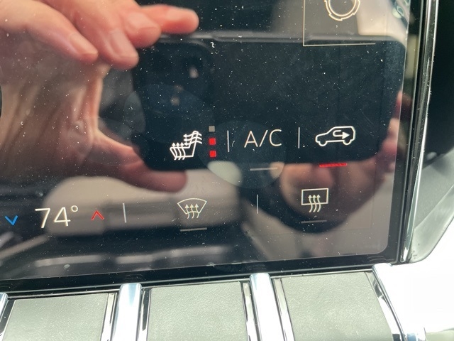 2026 GMC Acadia Elevation:26028