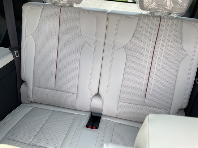 2026 Cadillac VISTIQ Luxury:26003