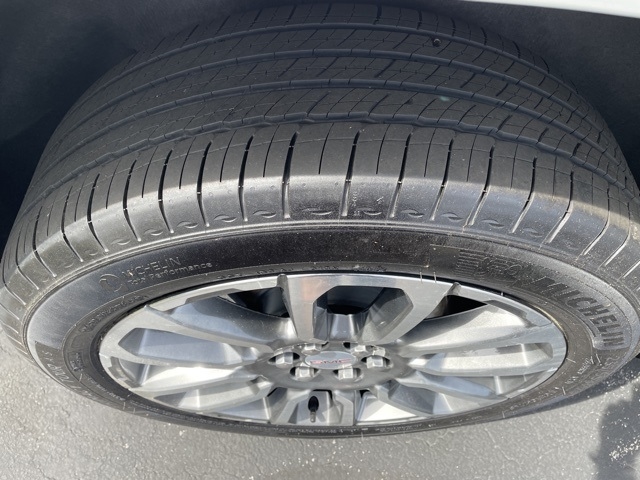 2023 GMC Acadia Denali:FP4332