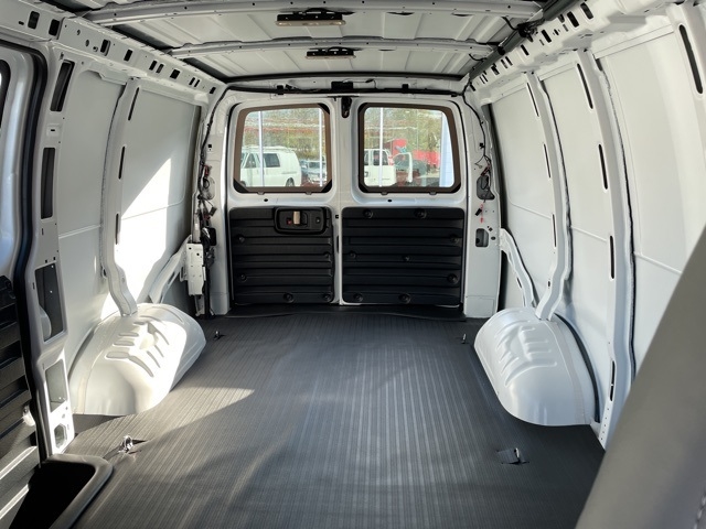 2025 GMC Savana 2500:25096