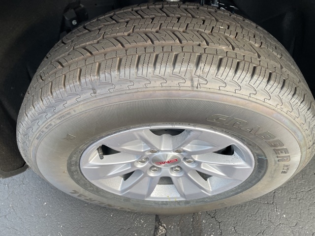 2025 GMC Sierra 1500 Pro:25101