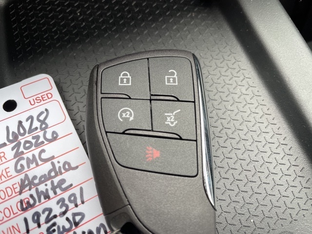 2026 GMC Acadia Elevation:26028