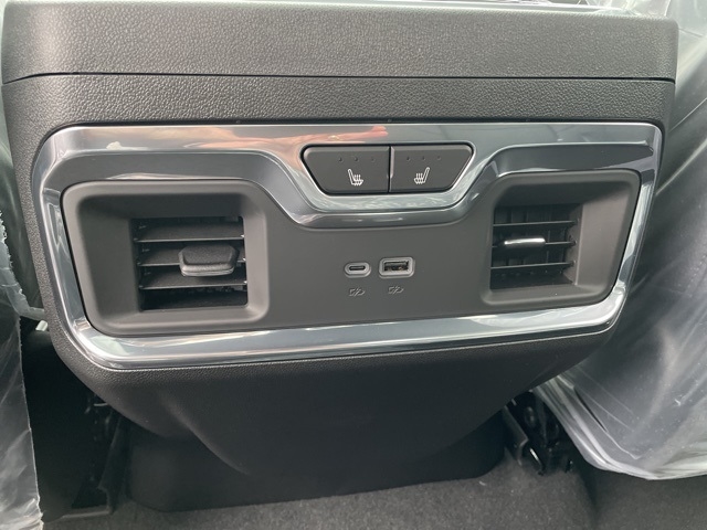 2025 GMC Sierra 2500HD Denali:25092