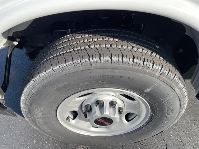 2025 GMC Savana 2500:25096