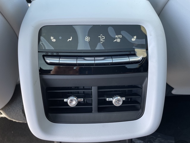 2025 Cadillac LYRIQ Luxury:25051