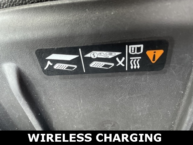 2023 GMC Acadia Denali:FP4332