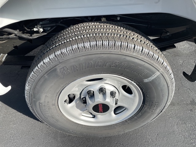 2025 GMC Savana 2500:25096