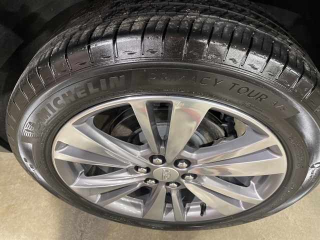 2025 Cadillac XT5 Premium Luxury:FP00661