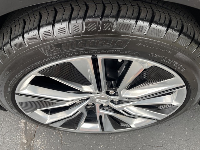 2024 Cadillac LYRIQ Luxury 3:FP6635