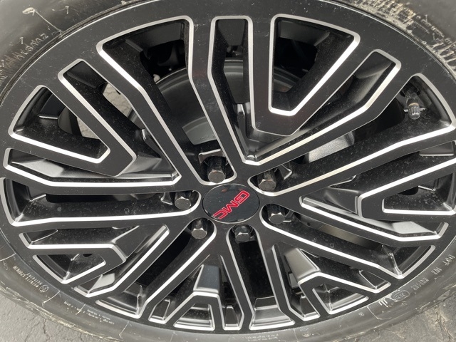 2026 GMC Yukon Elevation:26022