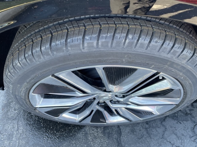 2025 Cadillac LYRIQ Luxury:25051