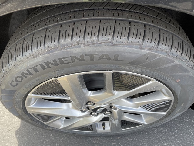 2025 Cadillac OPTIQ Luxury 1:25058