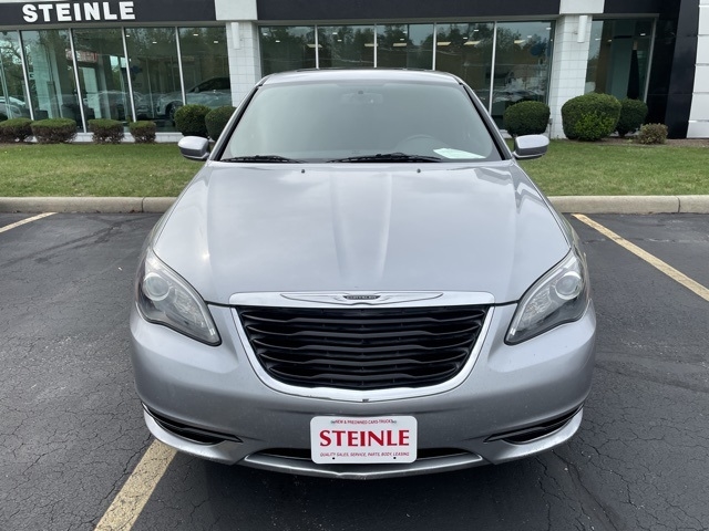 Used 2014 Chrysler 200 Limited with VIN 1C3CCBCG2EN193355 for sale in Fremont, OH