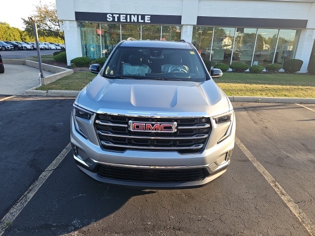 2025 Gmc Acadia Elevation photo 2