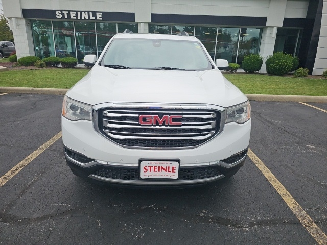 2017 Gmc Acadia SLT photo 2