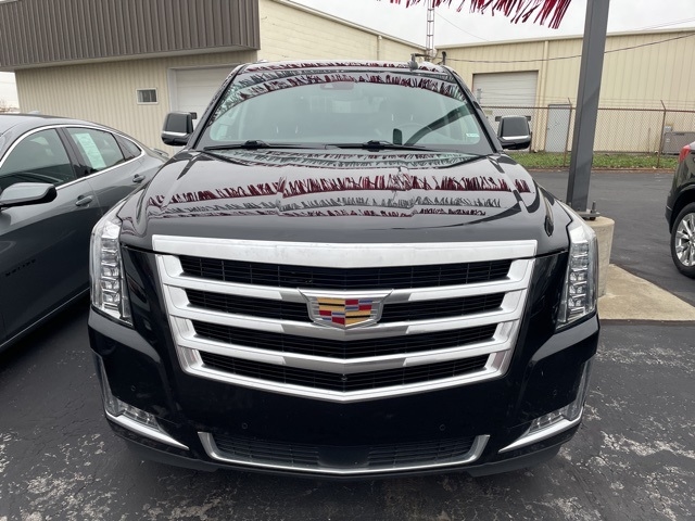 2018 Cadillac Escalade Premium Luxury:26024B
