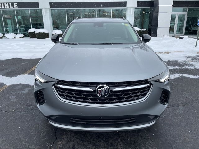 2023 Buick Envision Essence:F0002