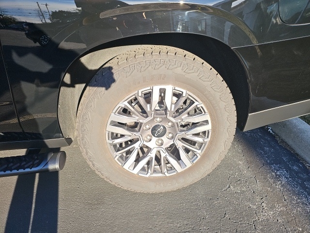 2025 Chevrolet Suburban Z71:25085A1