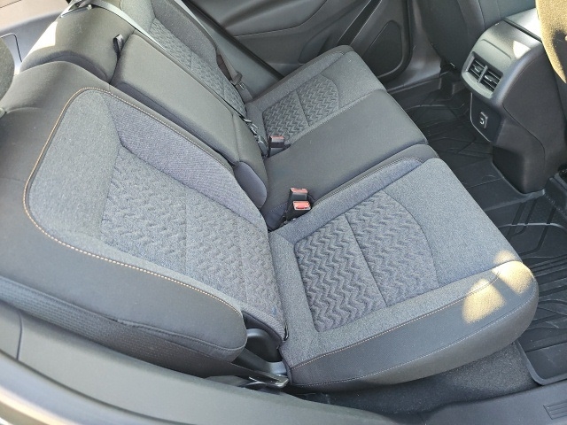 2024 Chevrolet Equinox LT photo 27