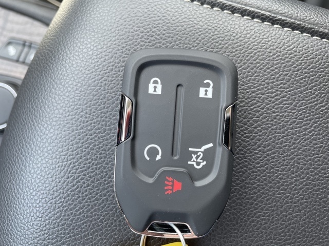 2023 GMC Acadia Denali:FP4332