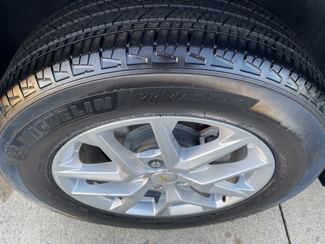 Photo of 2024 Chevrolet Equinox LT in Fremont, OH - 33,  2024 Chevrolet Equinox LT:FP9704