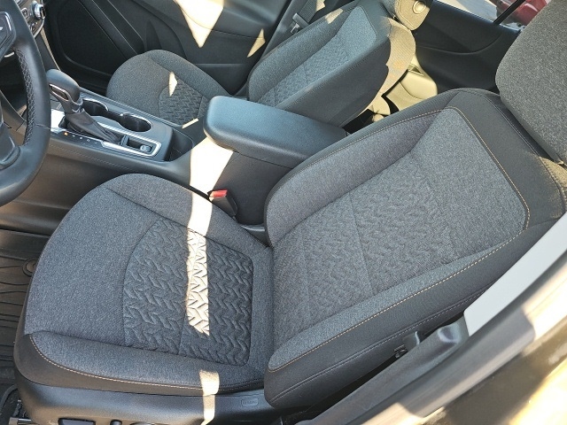 2024 Chevrolet Equinox LT photo 29