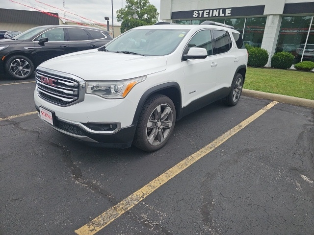 2017 Gmc Acadia SLT photo 3