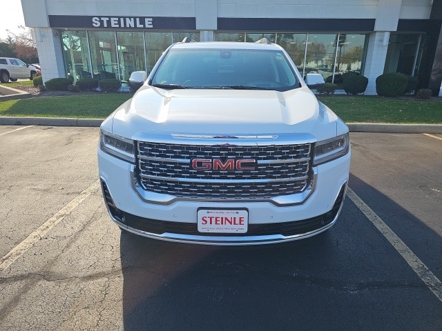 2023 Gmc Acadia Denali photo 3
