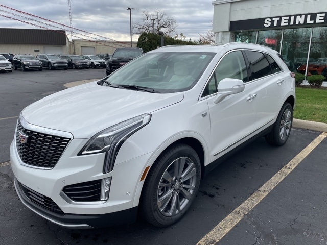 2025 Cadillac XT5 Premium Luxury:25098