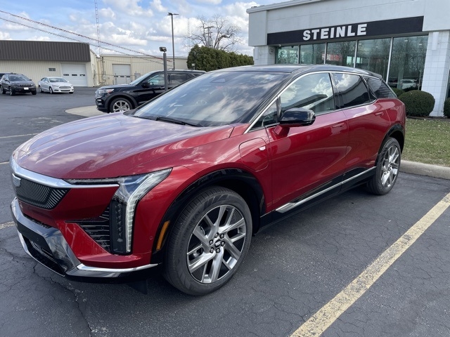 2025 Cadillac OPTIQ Luxury 1:25058