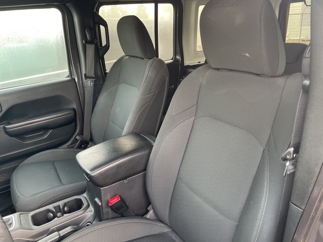 2018 Jeep Wrangler Unlimited Sport S photo 4