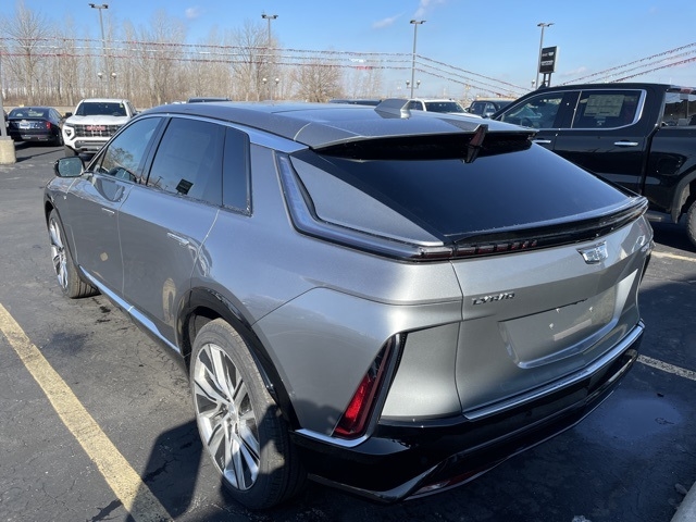 2025 Cadillac LYRIQ Luxury:25051