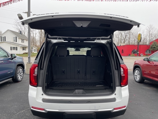 2026 GMC Yukon Elevation:26022