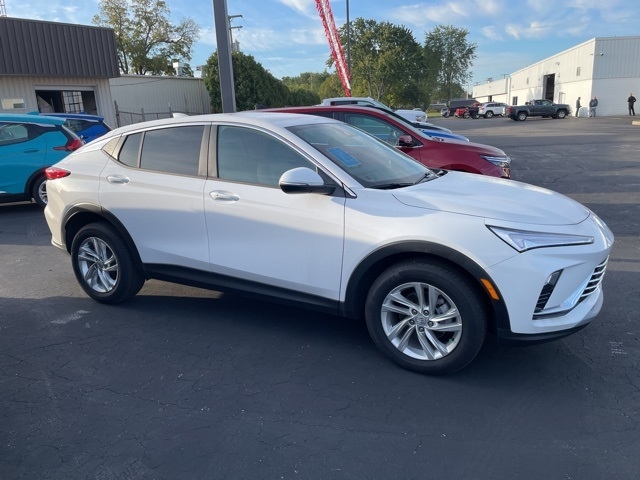 Photo of 2025 Buick Envista Preferred in Fremont, OH - 6,  2025 Buick Envista Preferred:FP7190